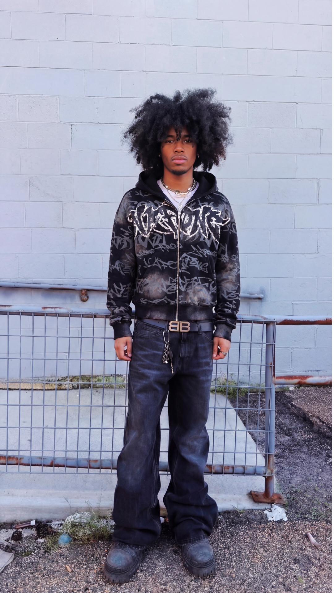 Black Graffiti Nafoné Zipup